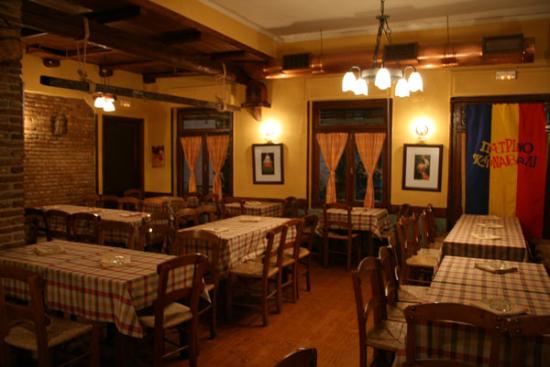 Sinialo Tavern